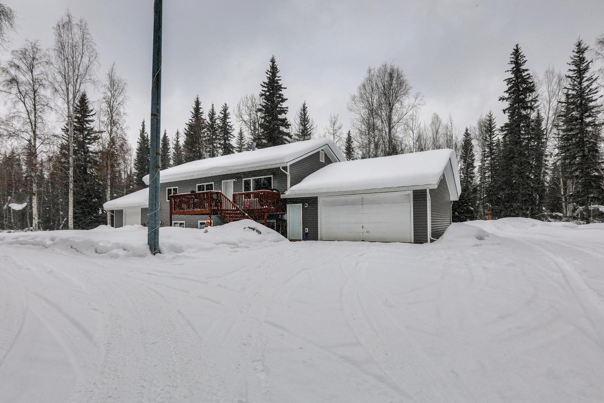 North Pole Escape With Deck And Aurora Lights Views! Villa Exterior photo